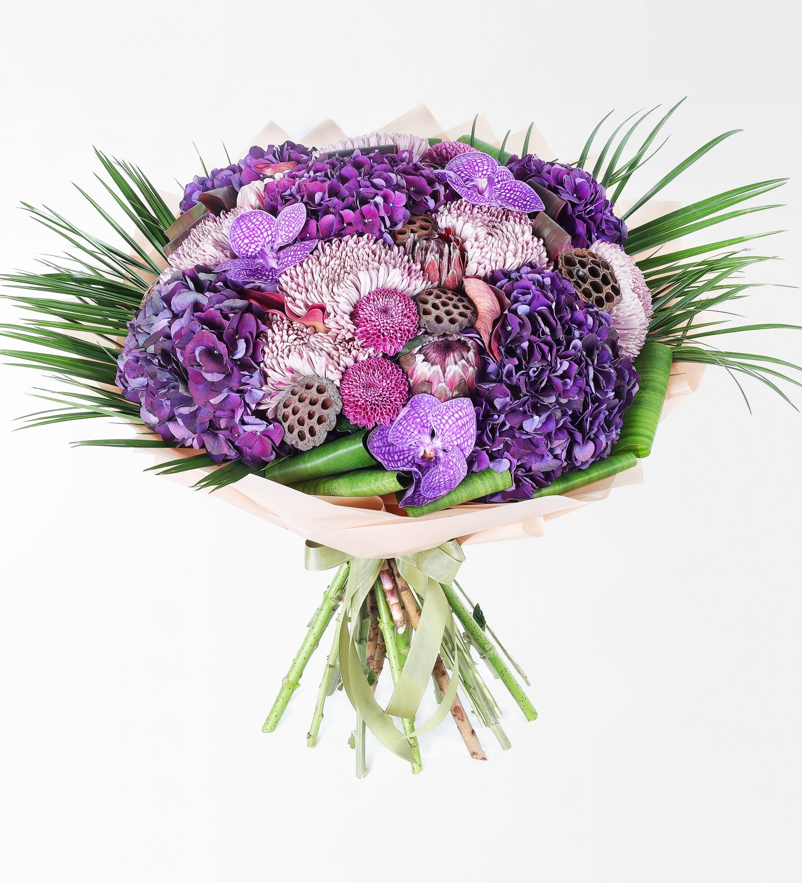 Purple Coral Grande - Mor Ortanca Anastasya Ve Vanda Orkideli Dev Çiçek Buketi