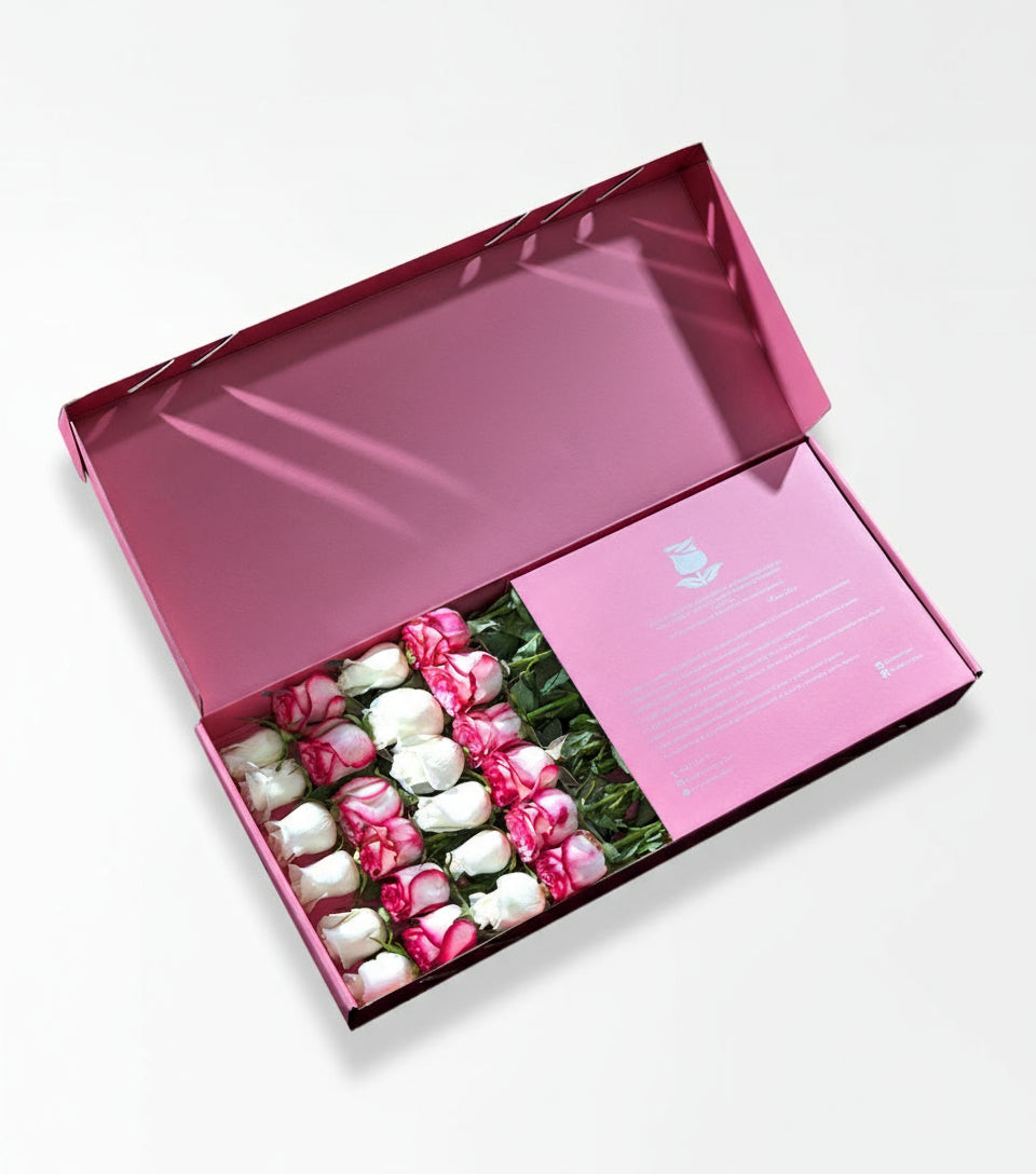 Pembe Kutuda 24 Adet Pembe Ve Beyaz Gül