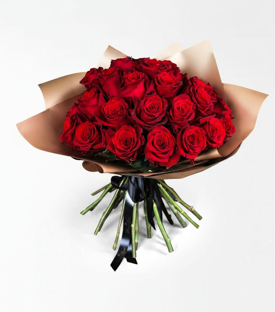 Love 30 Kırmızı Gül Buketi